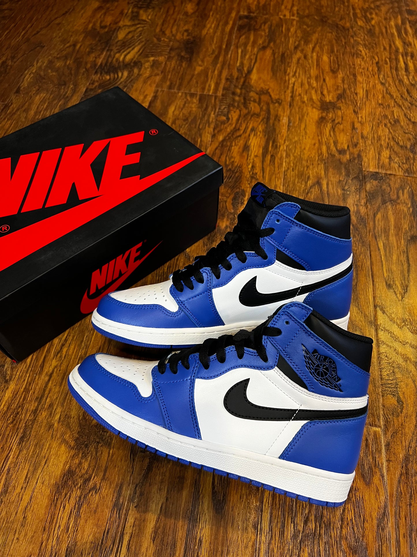 [PREOWNED SIZE 9] GAME ROYAL JORDAN 1