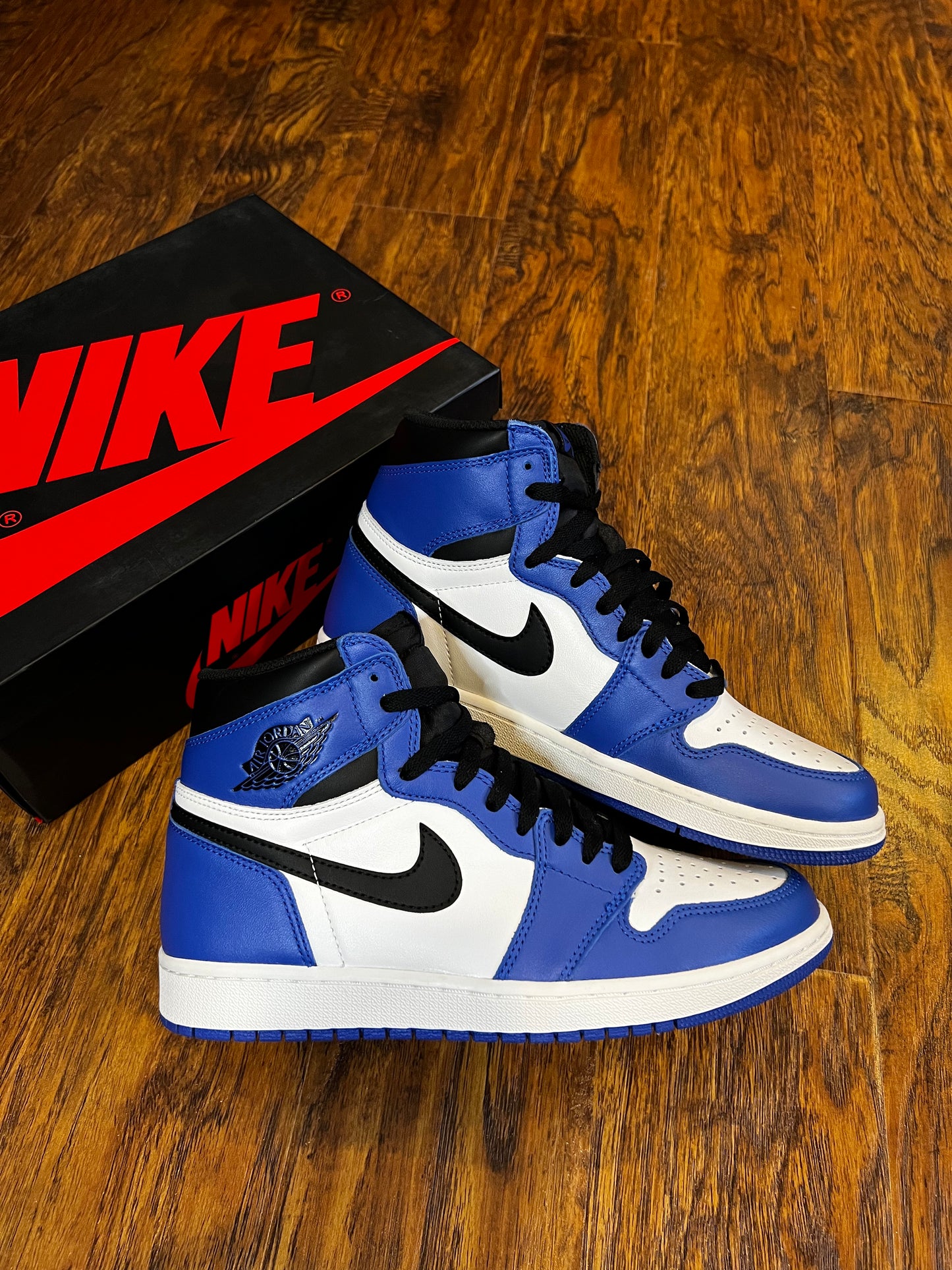 [PREOWNED SIZE 9] GAME ROYAL JORDAN 1