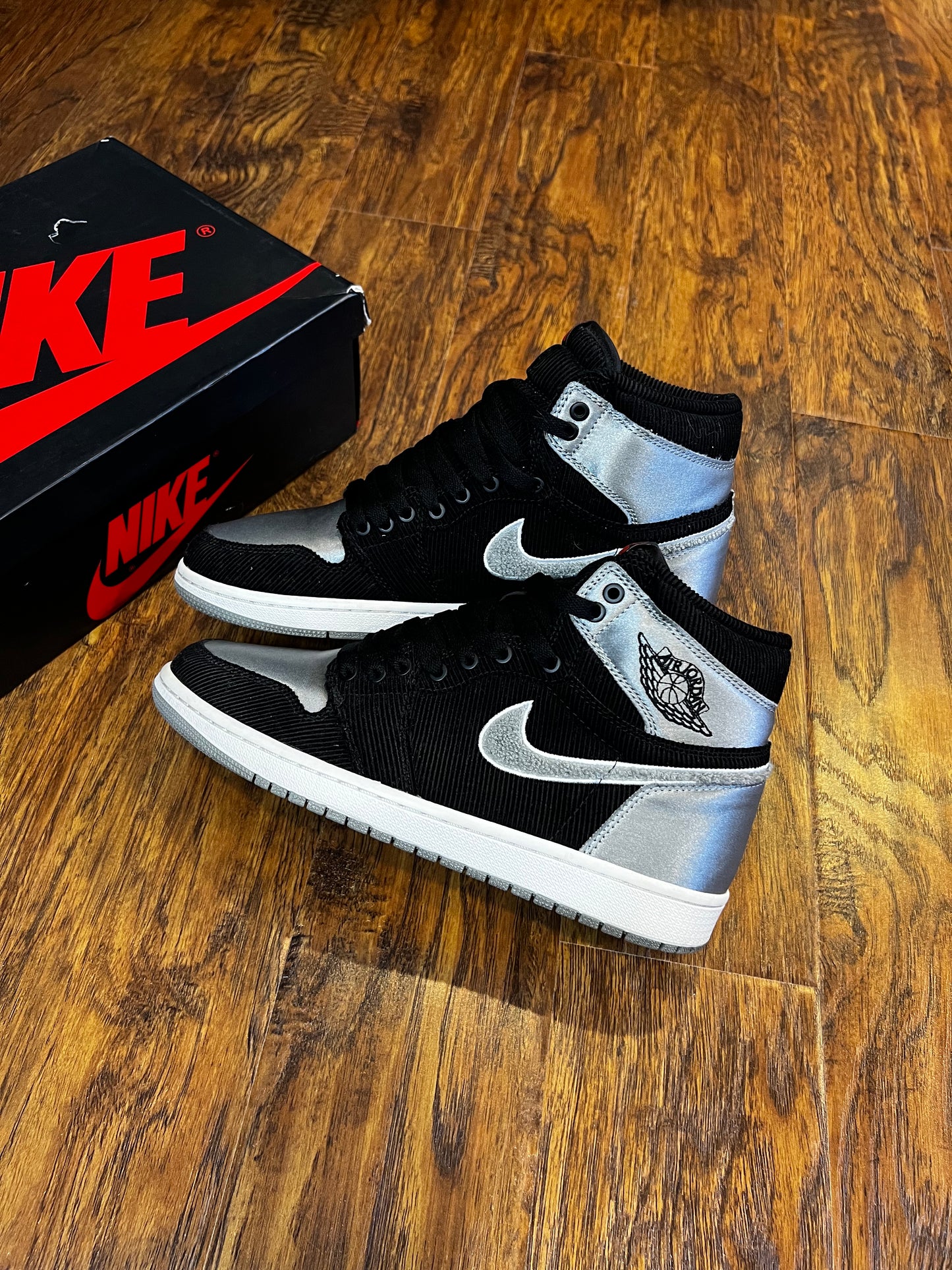 [PREOWNED SIZE 9.5] ALEALI MAY SHADOW JORDAN 1