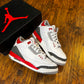 [PREOWNED SIZE 5.5Y] FIRE RED JORDAN 3