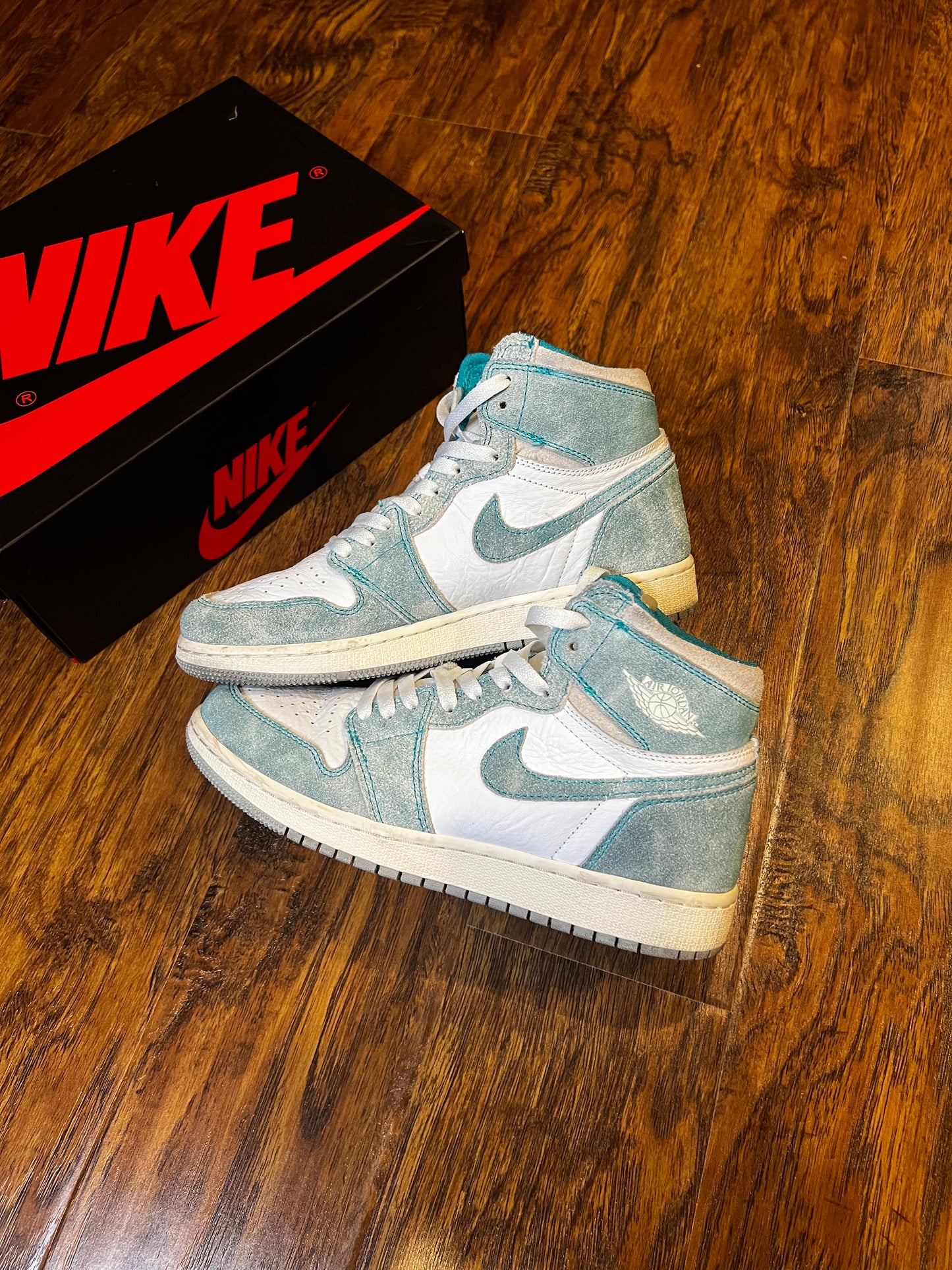 [PREOWNED SIZE 6Y] TURBO GREEN JORDAN 1